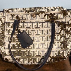 Barely Used Tory Burch Handbag